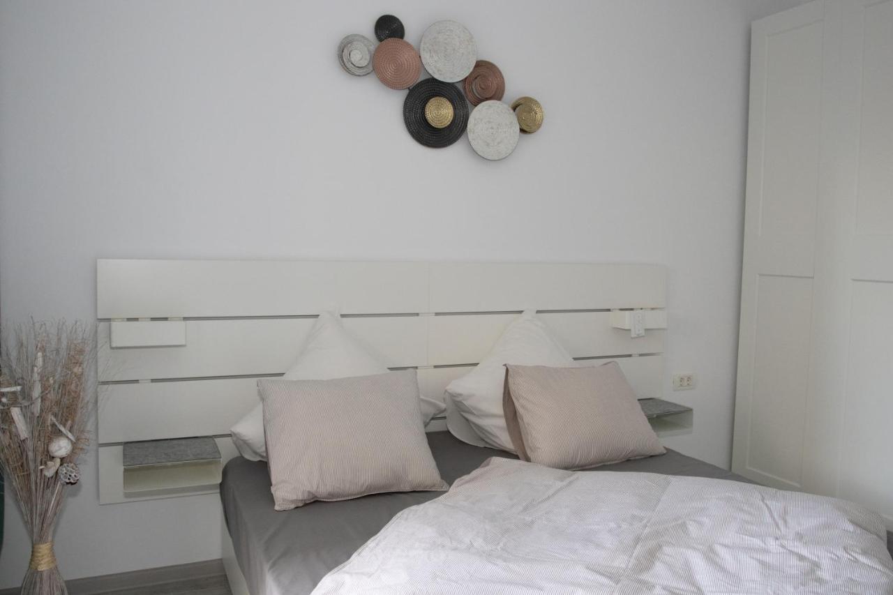 Lazo Two Room- Luxury Apartment Bucareste Exterior foto