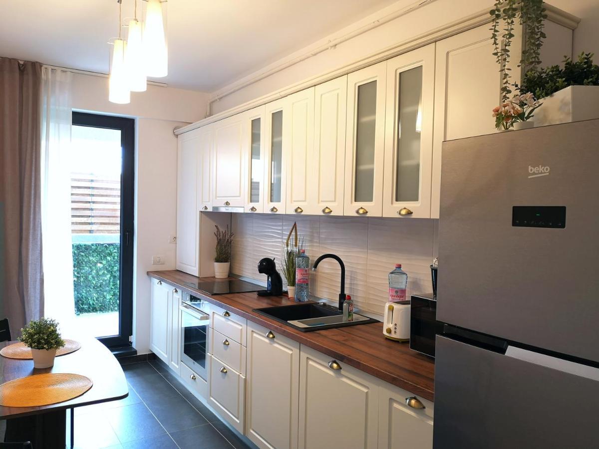 Lazo Two Room- Luxury Apartment Bucareste Exterior foto